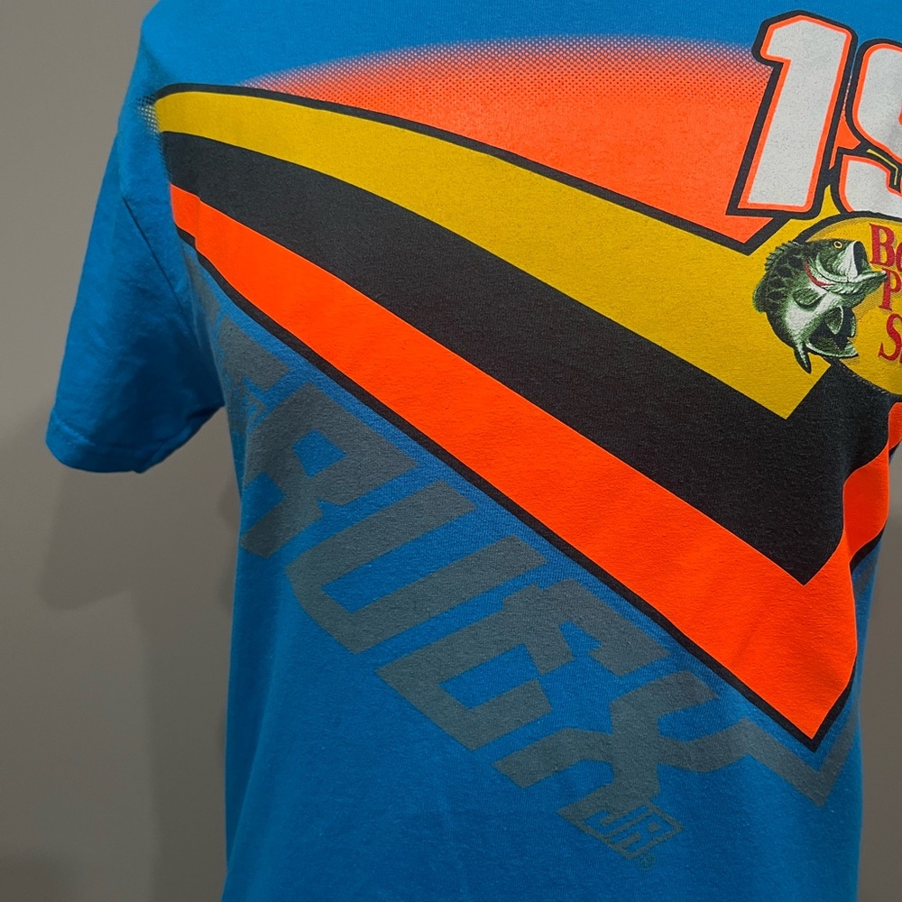 Martin Truex Jr Bass Pro Shop Racing Tshirt‎ - Picture 3 of 9